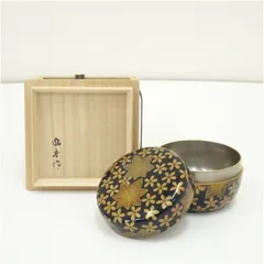 鳳舟造　輪島塗内銀溜　雲錦蒔絵平棗（共箱）  茶道 茶道具 おしゃれ 茶器 なつめ 茶入 薄茶器 薄茶 薄器 お茶 茶 抹茶 平べったい 骨董 4月 7月 11月 春夏秋のサムネイル