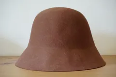 レディース・メンズ　ブラウン色　フェルトハット　クロッチェ　サイズ５６cm〜５８cm　キャップ　帽子　ウール　[[4.4.]]