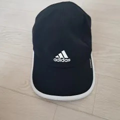 アディダス AEROREADY ブラック ベースボールキャップ 帽子
