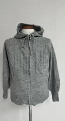 グレー ケーブル編み ニット フード カーディガン