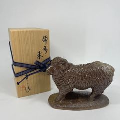 ヴィンテージ　可愛らしい瞳と威厳のある姿が素敵な一刀彫の犬の特大彫刻オブジェ GT様アンティーク明治から大正時代 生命力のある瞳が美しい一刀彫りの