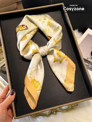 アクセサリー レディース スカーフ 1枚 エレガントな蝶とフラワープリント 70cm スクエアスカーフ、カジュアルやストリートウェアに、バンダナ、ヘアバンド、アウトドアの日よけ装飾に最適、スタイリングにも完璧