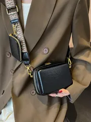 バッグ レディース ショルダーバッグ 軽量、ビジネスカジュアルミニテクスチャードスクエアバッグ、小銭入れ付き、十代の女の子、女性、大学生、新人、ホワイトカラー向け オフィス、大学、仕事、ビジネス、通勤、アウトドア、