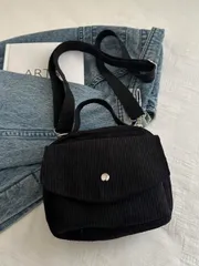 バッグ レディース ハンドルバッグ 1個 かわいいイチゴ柄コーデュロイのハンドバッグ、フラップ&ジッパー開閉の女性用キャンバスショルダーバッグ、小さな財布付き