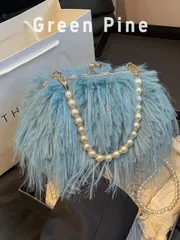 バッグ レディース ショルダーバッグ ファッショナブルなカーキ色フラップ チェーン付きぬいぐるみハンドバッグ、日常通勤とスマートフォン収納に便利な女性用ショルダーバッグ