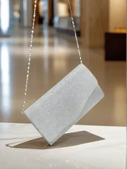 バッグ レディース ドレスバッグ 小さな緑のクリスマスギフトバッグ、クラシックファッションクラッチハンドバッグ、パーティー、バンケット、メタリックチェーンショルダーバッグに適しています