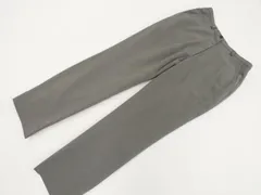 美品 ディズニースポーツ Disney SPORTS 洗える ノータックストレートパンツ スポーツ ゴルフ 9号 グレー系 ミッキー プルートの刺しゅう  中古のサムネイル