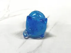 ハンドメイド　レジン製の猫　ホログラム入り