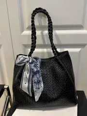 バッグ レディース トートバッグ 1個 カジュアルなコミューターレディースバッグ、大容量 2025年新作 織り目調 無地 シンプル 多用途ショルダーバッグ、ファッショナブルなニッチ型押しトートバッグ、快適な個性的な