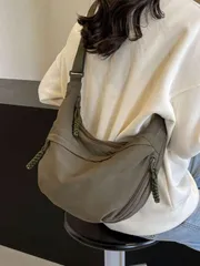 バッグ レディース ショルダーバッグ この洗練されたカラフルなナイロン防水ショルダーバッグは、シンプルでカジュアルなカレッジデザインを特徴としており、幅広いストラップ、複数のジッパー開口部を備えています。学生、ショ