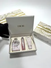 ディオール Dior クリスマスコフレ 限定セット 香水30ml リップ001 ハンドクリーム 新品