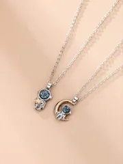 ジュエリー レディース ネックレス セット 2 ピース/セットファッション亜鉛合金カップル宇宙飛行士スター & ムーンペンダントネックレス女性のためのデートのギフト