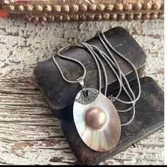 【ネックレス】マベパール　オニキス　シェルプレート　ロングネックレス　60’sイギリス