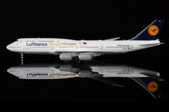 SQwings ルフトハンザ 747-8 D-ABYT 1/200 L2087 - メルカリ