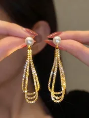 ジュエリー レディース イヤーアクセサリー  ヨーロッパ・アメリカ風 誇張的な長めのパラグラフ ダイヤモンド インレイ ウォータードロップ レディースイヤリング 2個セット バンケット ウェディングギフト