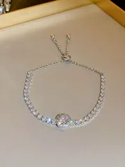 ジュエリー レディース ブレスレット  2023年新作 水晶ブレスレット シンプル&高級感 輝きに満ちた専門的なアクセサリー エレガントな女性向けブレスレット