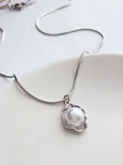 ジュエリー レディース ネックレス 1個 ステンレス製 パールペンダントネックレス、ミニマルデザイン、変色しにくいスネークチェーン ショート ネックレスアクセサリー 女性用