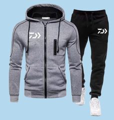 新品でお得❗️Daiwa ポロシャツ&パンツ Lサイ上下セット - メルカリ
