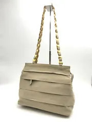 Salvatore Ferragamo　フェラガモ　ショルダーバッグ　ヴァラチェーン　0419