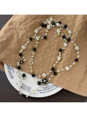 ジュエリー レディース ネックレス ヴィンテージスタイル ブライトガラス フェイクパール ロングセーターチェーン、ニッチデザイン レトロネックレス、高級マルチレイヤー スタッカブルネックレス、日常着、結婚式、パーテ