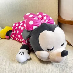 新品【ミニーマウス】　抱き枕　だきぬいぐるみ　ピンク　海外ディズニー