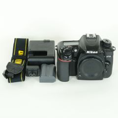 美品・低ショット Nikon D7200 18-140 VR MB-D15セット - メルカリ