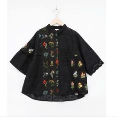 Scolar 花に埋もれたスカラーちゃん ローズジャガードTシャツ - メルカリ