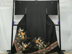 平和屋着物■豪華黒留袖　駒刺繍　枝花文　金銀彩　正絹　逸品　CABF6827fb