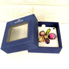 SWAROVSKI スワロフスキー　Heritage フラワー　ペンダントトップ
