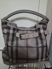 バーバリー チェック HOBO BAG バッグ (正規品)