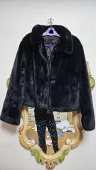 黒色ファー クロップドジャケット