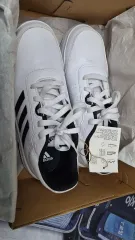 正規品アディダス スニーカー 245mm