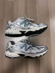 ニューバランス / ML610TAE / 260 / メタリックシルバー