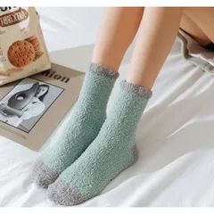 ふわもこ 靴下 ソックス ミントグリーン 22〜24cm ポリエステル93% 冬 防寒 冷え性 あったか レディース