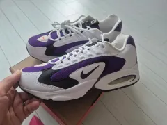 ナイキ エアマックス トライアックス