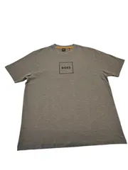新品【HUGO BOSS】 半袖Tシャツ メンズ　XLのサムネイル