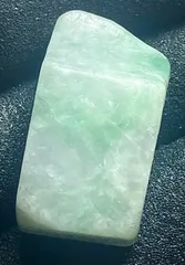 希少 ★超綺麗見惚れるほど美しい！！！純天然糸魚川翡翠ブレスレット超巨大原石12ｇ★A2524