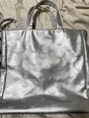 アディダス ショッパーバッグ