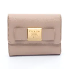 2026年最新】prada 三つ折財布 ベージュの人気アイテム - メルカリ