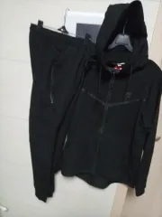 ナイキ 秋冬用 フードジップアップ セット L 新品