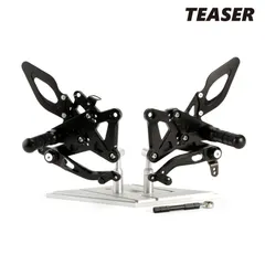 TEASER X4J4S レーシング ステップXX [SILVER/4ポジ] KAWASAKI ZX-4RR 