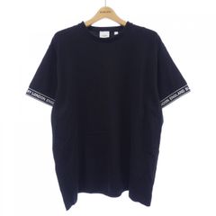 美品☆現行モデル・ティッシ期☆バーバリー☆袖ロゴ入りTシャツ 黒 