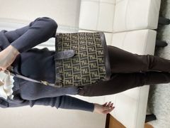 FENDI Jeans フェンディ パンツ ブラウン ナイロン 42 イタリア製　全長約90ｃｍ FENDI Jeans フェンディ パンツ ブラウン ナイロン 42 イタリア製 全長