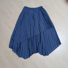高級感 ブルー アシンメトリー プリーツ ロング丈スカート