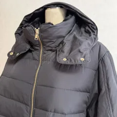 KN3570＊4L 大きいサイズ フレンチダウン。細身 キルト切り替えロングコート。 黒 ダウンコートのサムネイル