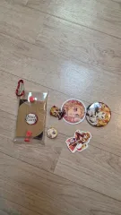 鬼滅の刃 煉獄 グッズ バッジ ステッカー SET セット キーホルダー