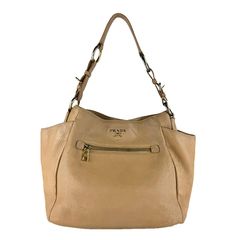 PRADA ベージュ レザー ショルダーバッグ ノベルティ - メルカリ