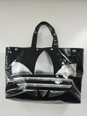 アディダス ブラック エナメル ショッパーバッグ