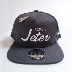 【新品未使用・日本未発売・アメリカ輸入品】NEW ERA 9FIFTY 帽子 デレク・ジーター ニューヨーク・ヤンキース ピンバッジ付 ユニセックス（メンズ・レディース）ニューエラ キャップ ネイビーのサムネイル