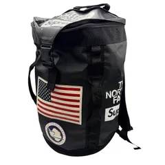 THE NORTH FACE ザ・ノースフェイス Supreme シュプリーム バックパック リュックサック メンズ コラボ 大きめ アウトドア 旅行 中古 W４
